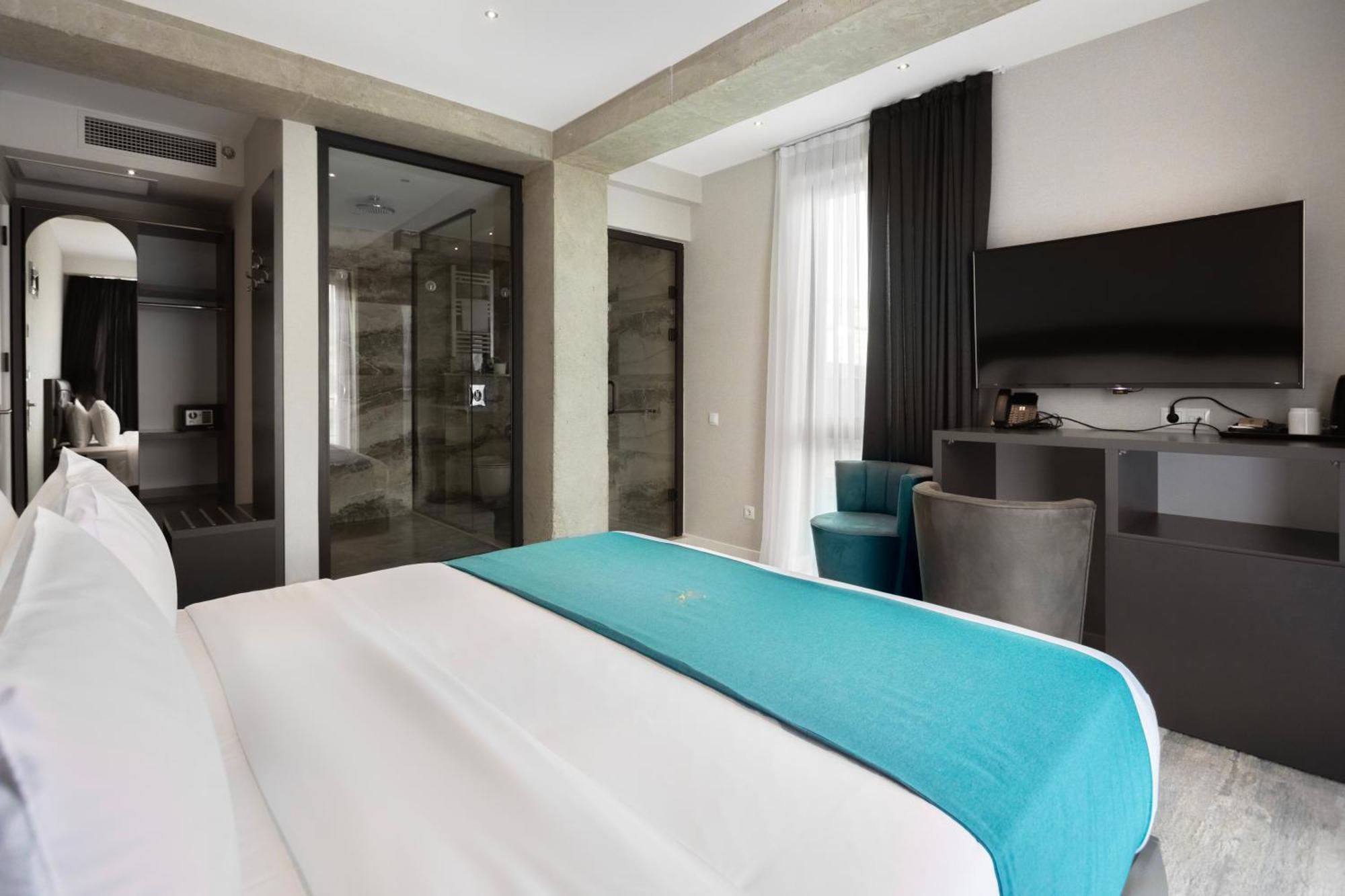 M 1 T Hotel Tbilisi Buitenkant foto